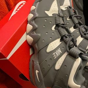 93 Barkley’s big kids